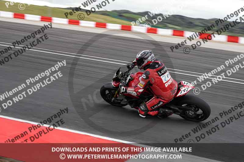 cadwell no limits trackday;cadwell park;cadwell park photographs;cadwell trackday photographs;enduro digital images;event digital images;eventdigitalimages;navarra;no limits trackdays;peter wileman photography;racing digital images;trackday digital images;trackday photos